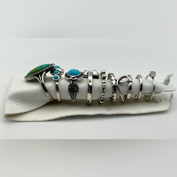Free People | Western Fashion Rings | Silver | x10 Multiple Sizes - Picture 2 of 4